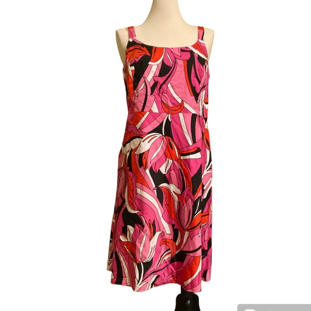 Dress multicolor, sleeveless, red, pink, paisley pattern